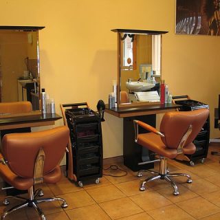 Salon Fryzjerski Bożena Rolnik