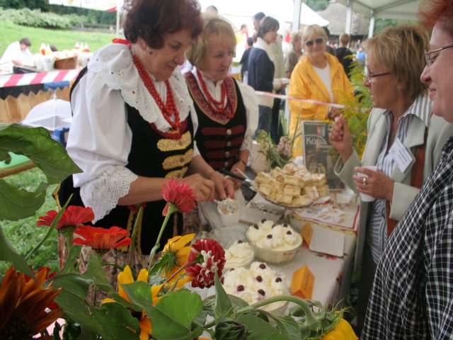 "Jarmark Produktów Tradycyjnych"