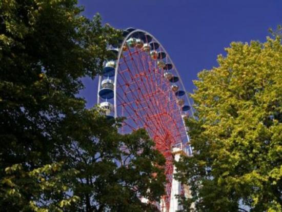 Sezon w lunaparku czas zacząć!