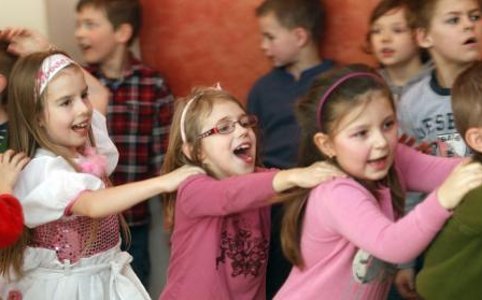 Był "pociąg" i kankan