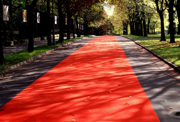 Kolorowe dywany usprawnią komunikację