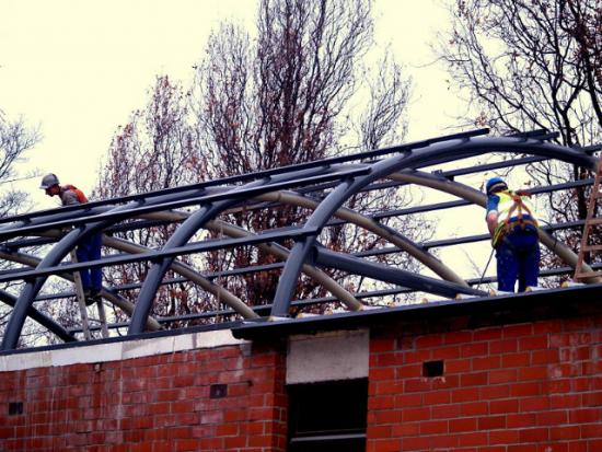 Budowa nowych pawilonów w zoo na półmetku