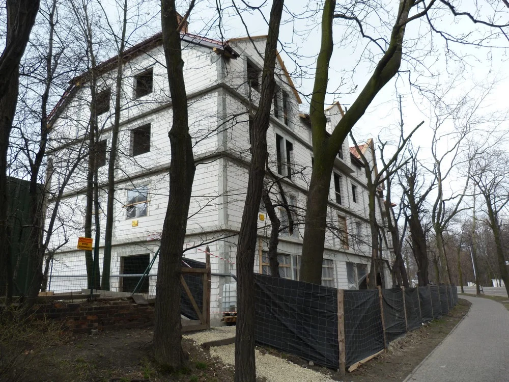 Zespół mieszkaniowy "Platany" 17