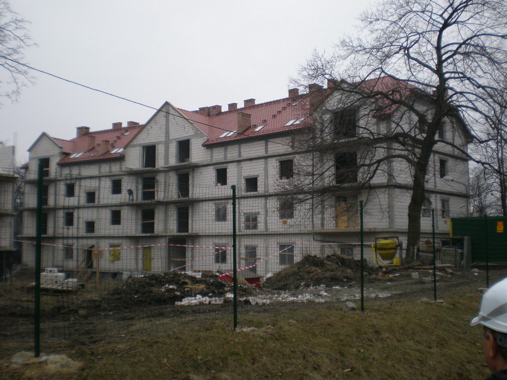 Zespół mieszkaniowy "Platany" 26