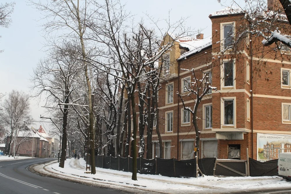 Zespół mieszkaniowy "Platany" 35