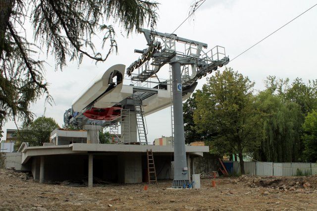 Raport z budowy "Elki": Trwa zaplot liny