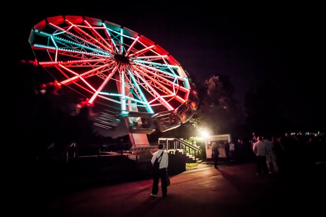 Wesołe at night hitem sezonu