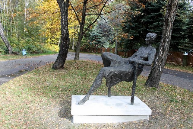 Zakończył się pierwszy etap autorskiej renowacji figur w Galerii Rzeźby Śląskiej