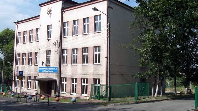 Szkoła Podstawowa nr 21 im. W. Pluty