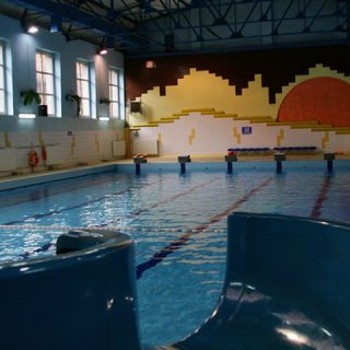 Basen kryty w Nowym Bytomiu - MOSiR