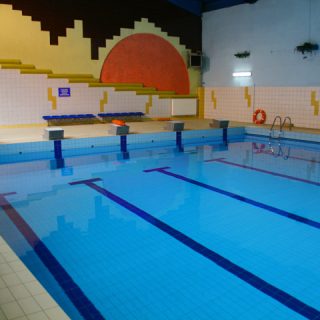 Basen kryty w Nowym Bytomiu - MOSiR