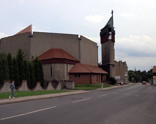 Osiedle T. Kotarbińskiego - Kościół pw. Niepokalanego Serca Najświętszej Maryi Panny