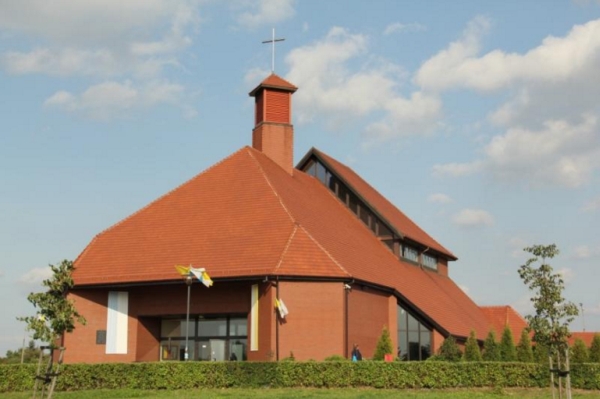 Osiedle M. Kopernika - Kościół pw. św. Wojciecha