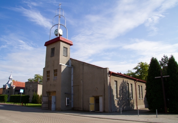 Makoszowy - Kościół pw. św. Jana i Pawła Męczenników