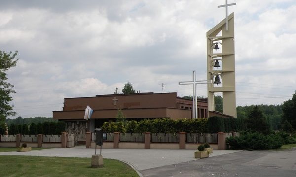 Śmiłowice - Kościół pw. Matki Bożej Częstochowskiej