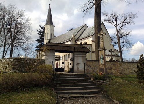 Mokre - Kościół pw. św. Wawrzyńca