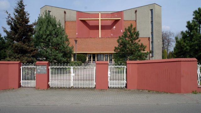 Brynów - Kościół pw. św. Rodziny