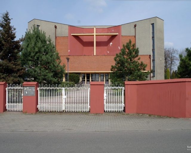 Brynów - Kościół pw. św. Rodziny