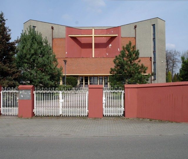 Brynów - Kościół pw. św. Rodziny