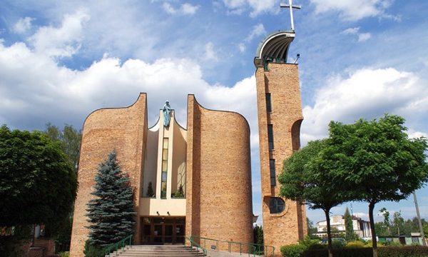 Zadole - Kościół pw. Matki Bożej Różańcowej