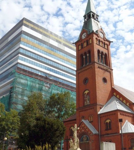 Dąb - Kościół pw. św. Jana i Pawła Męczenników