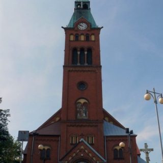 Dąb - Kościół pw. św. Jana i Pawła Męczenników