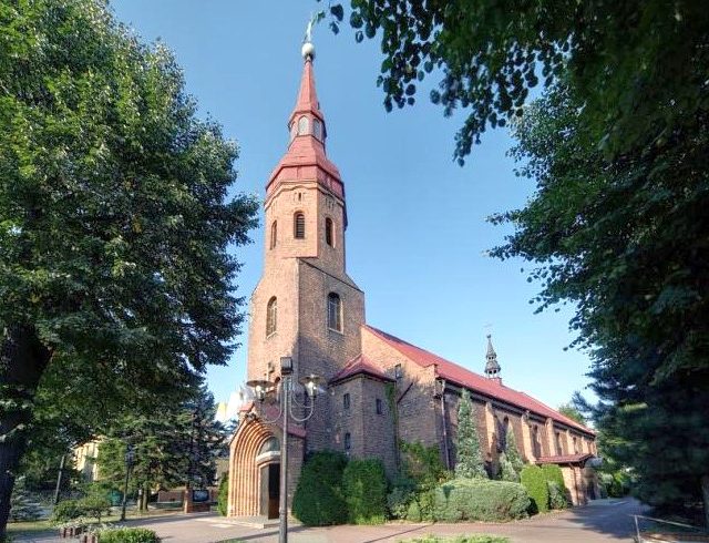 Podlesie - Kościół pw. Matki Boskiej Częstochowskiej