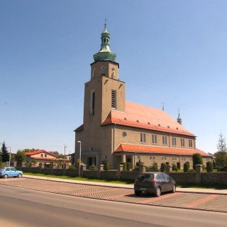 Stolarzowice - Kościół pw. Chrystusa Króla
