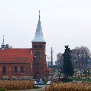 Brzezinka - Kościół pw. św. Jadwigi