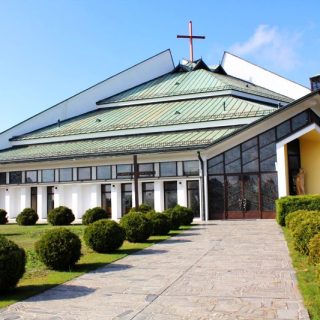 Kosztowy - Kościół pw. Matki Bożej Częstochowskiej