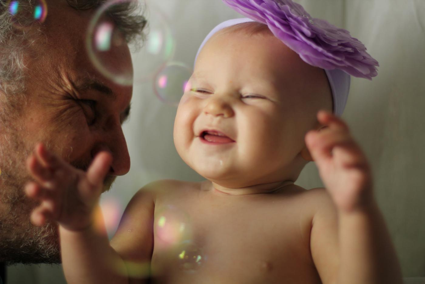 Jak poradzić sobie z zaparciami u niemowląt i małych dzieci