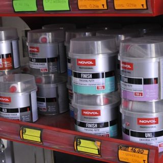 Lakiery samochodowe RAFLAK