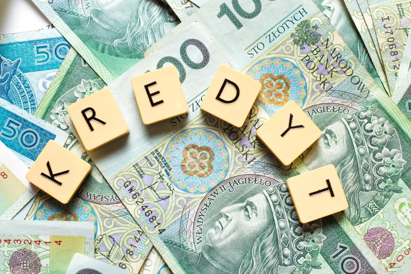 Kredyt w obcej walucie. Jak zmniejszyć wysokość rat?