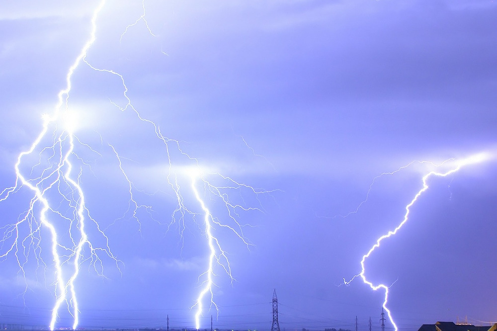 Uwaga na burzę z gradem!