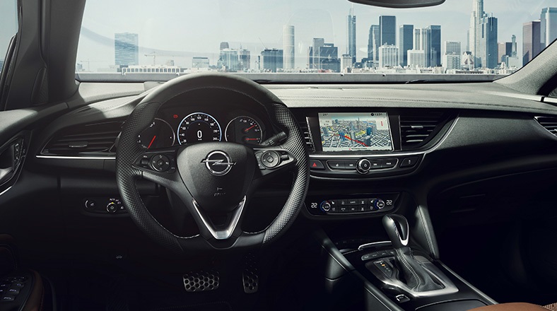 Premiera Insigni Grand Sport - Dni Otwarte w Salonach Kanclerz