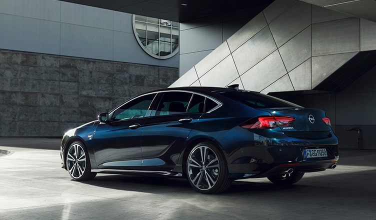 Premiera Insigni Grand Sport - Dni Otwarte w Salonach Kanclerz