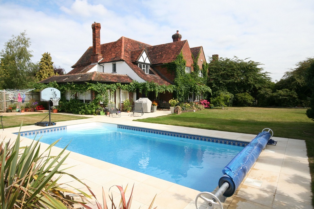 Basen ogrodowy - jaki rodzaj wybrać?