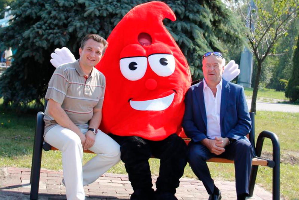 Ławeczka RCKiK w Parku Śląskim