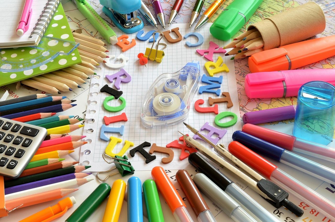 Chwilówka na wyprawkę szkolną. Kiedy i dlaczego warto ją wziąć?