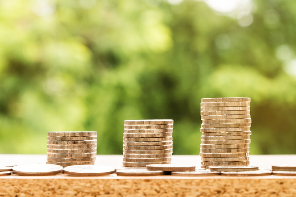 Czym różni się chwilówka od zwykłej pożyczki?