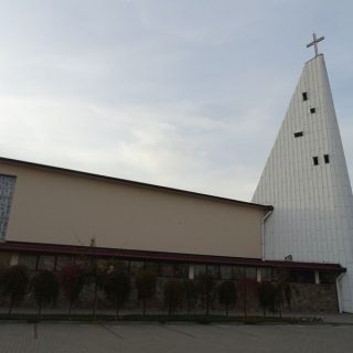 Rój - Kościół pw. Podwyższenia Krzyża Świętego