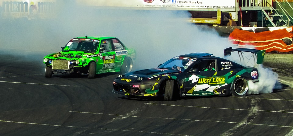 Drift w Ligocie - problem od lat? Sami kierowcy szukają rozwiązań