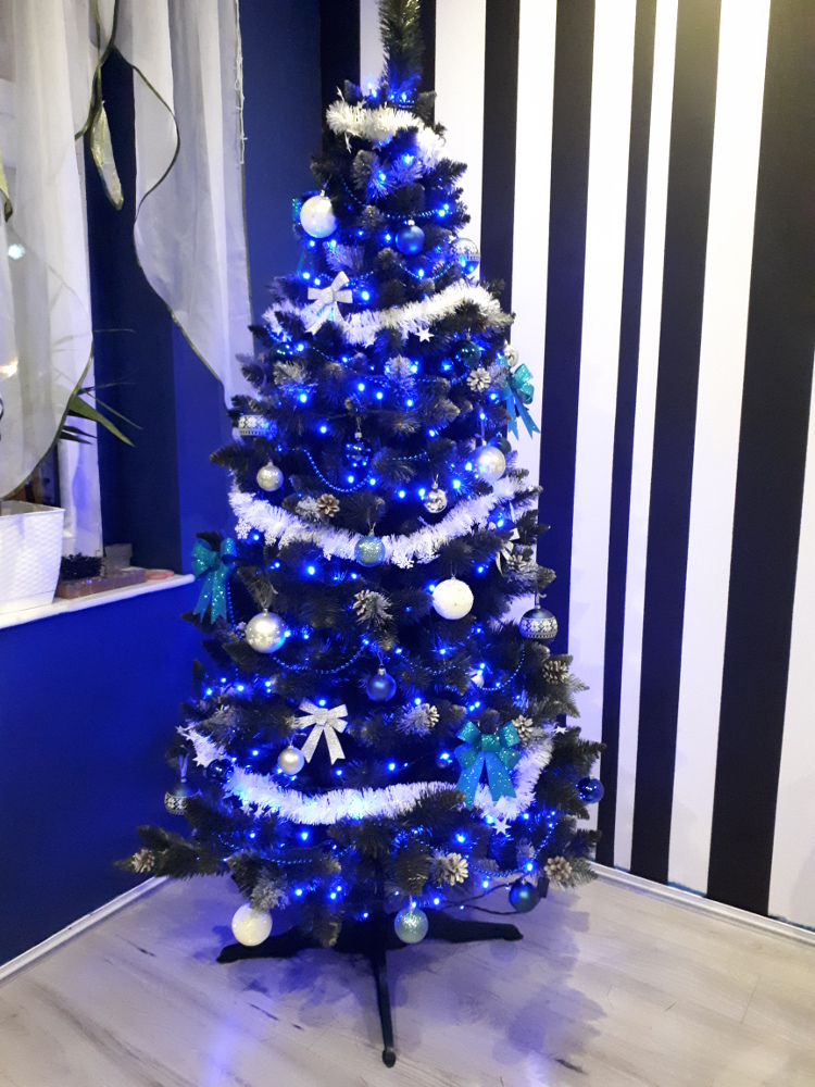 Czar świątecznego drzewka