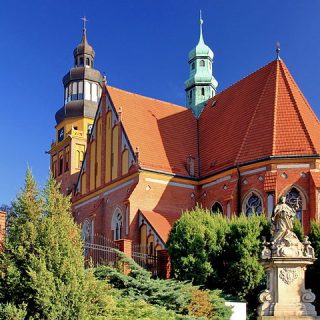 Stare Miasto - Kościół pw. Wniebowzięcia NMP