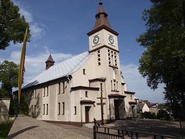 Kozłowa Góra - Kościół pw. Matki Boskiej Nieustającej Pomocy