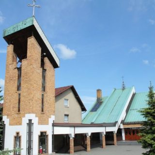 Niewiadom - Kościół pw. Bożego Ciała i św. Barbary