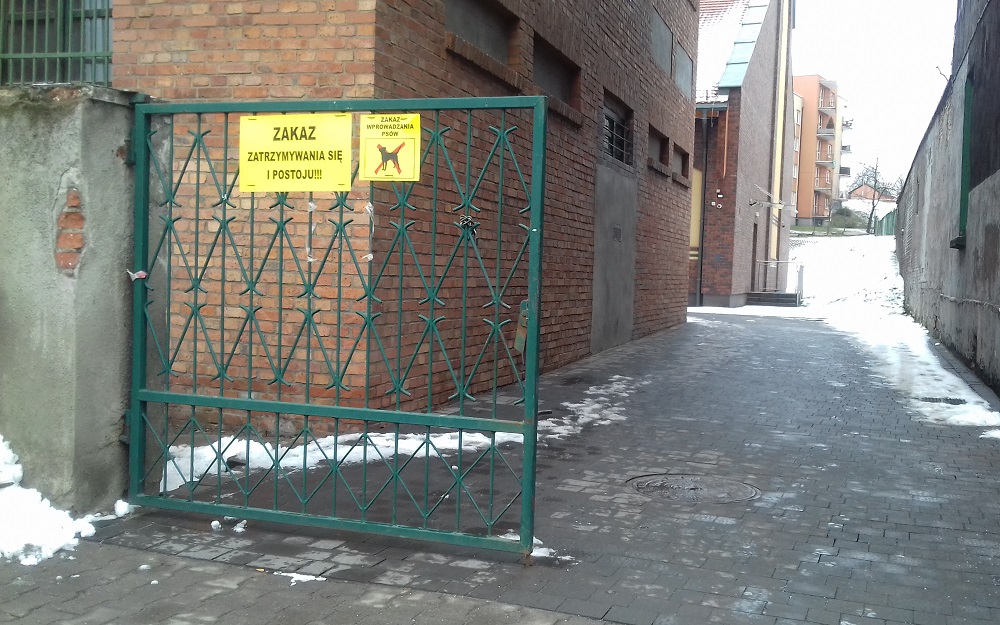 Strefa Kiss and Ride pod SP 14? Rodzice piszą wniosek