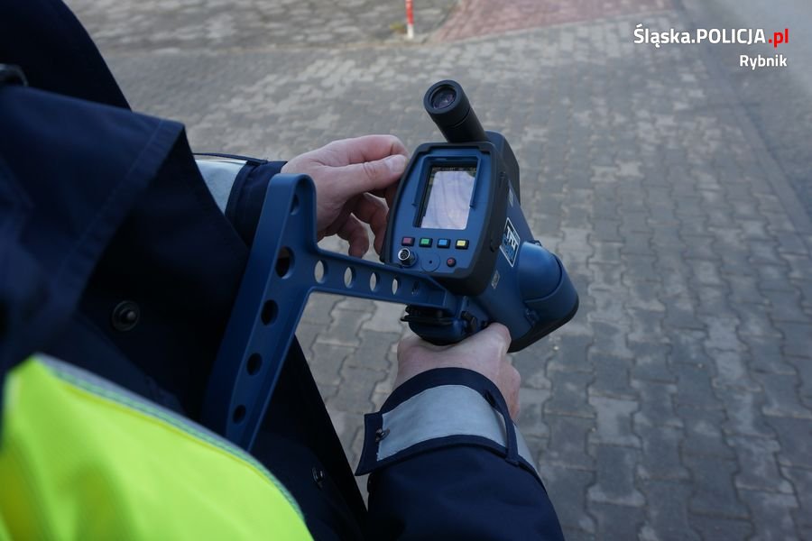 Nowoczesna broń do walki z piratami drogowymi