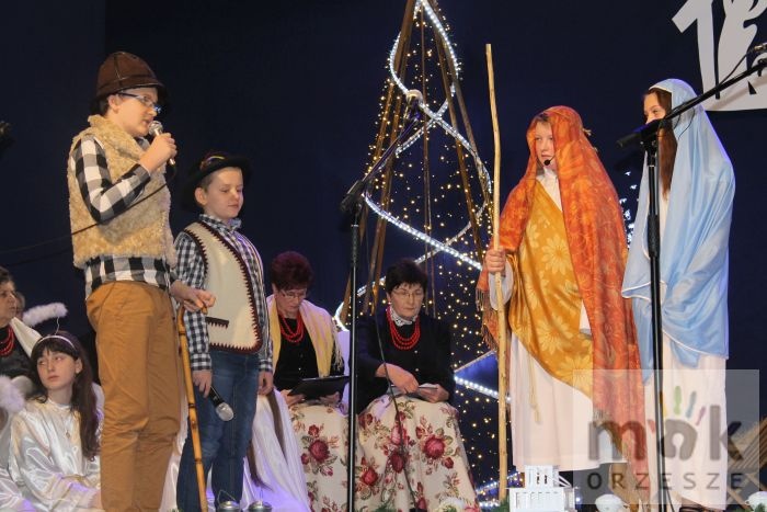 Pójdźmy wszyscy do stajenki...