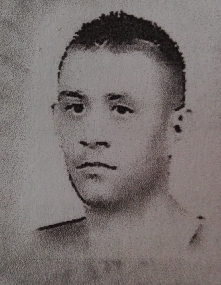 Ten mężczyzna jest podejrzany o oszustwo i wyłudzenie kredyt